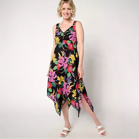 Susan Graver Dresses & Skirts - GRAVER Susan Graver Petite Printed Eyelet Asymmetric Hem Dress